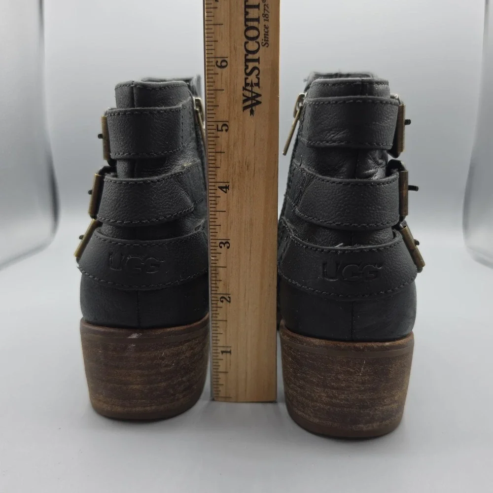 UGG colors may